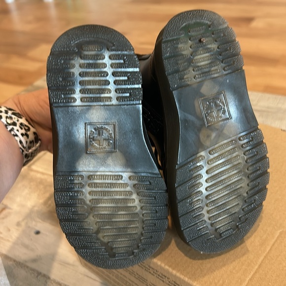 Dr. Martens- size 8 toddler - Picture 6 of 6